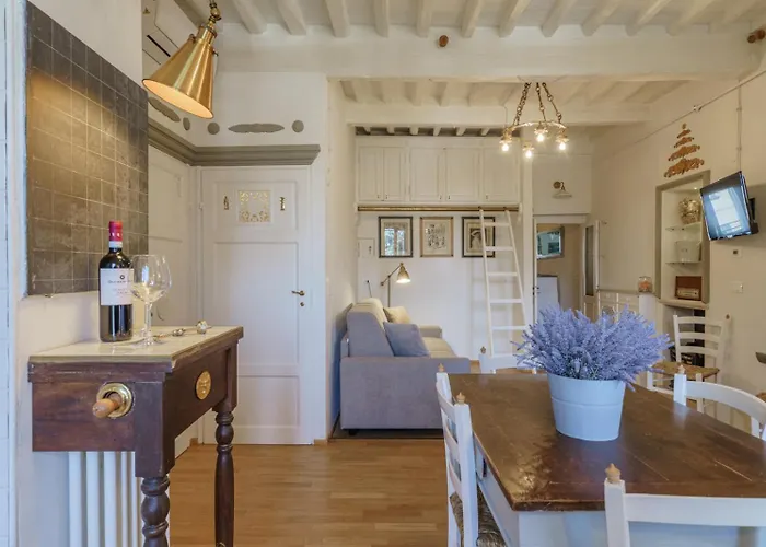 Casa Retro' Apartamento Lucca