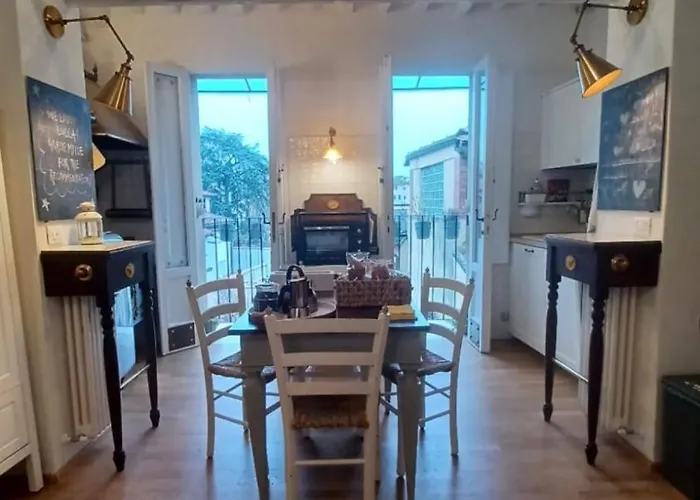 Casa Retro' * Lucca